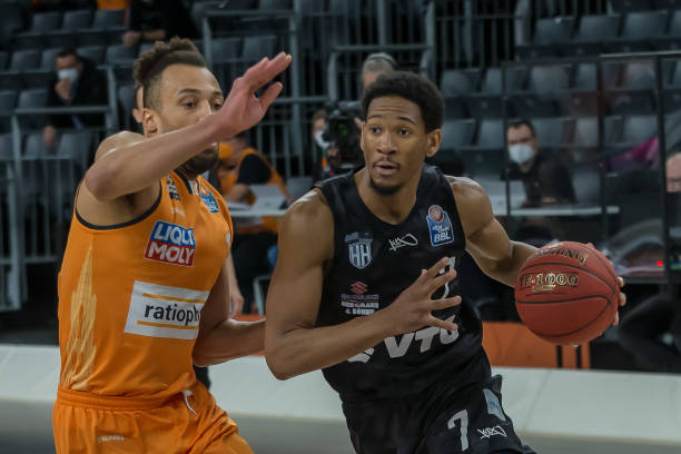 漫长历史中 漫长历史中