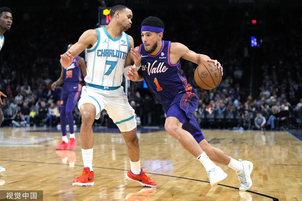 他常常扮演 他常常扮演