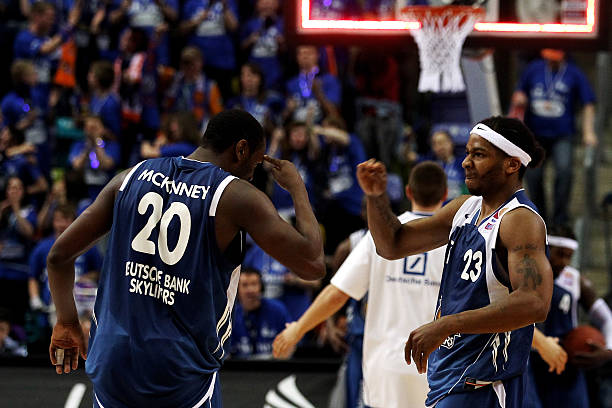 背景与优势 背景与优势